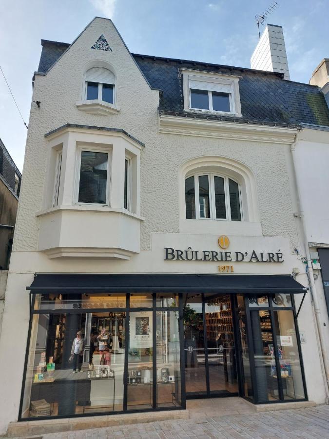 Appartement Moderne Hyper Centre Ville 4 Chambres Auray Exterior photo